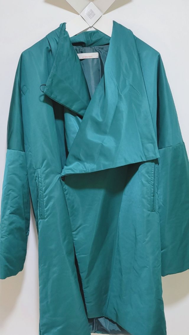 Plumífero Mujer LIVIANA CONTI.