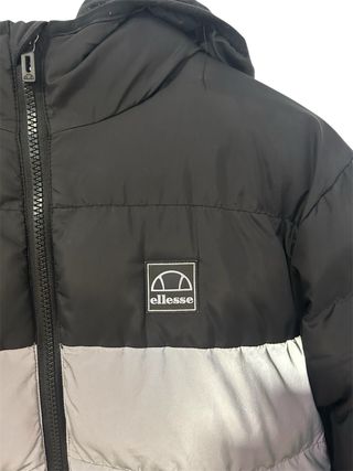 Abrigo Ellesse Negro Oficial