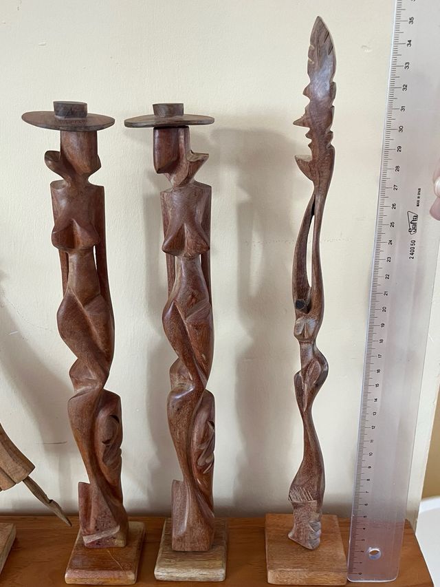 Figuras de madera cubanas