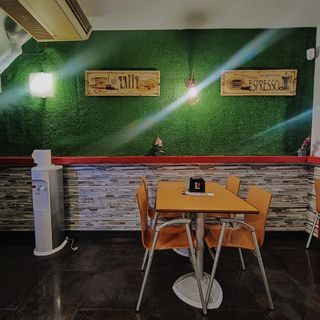 Se traspasa bar