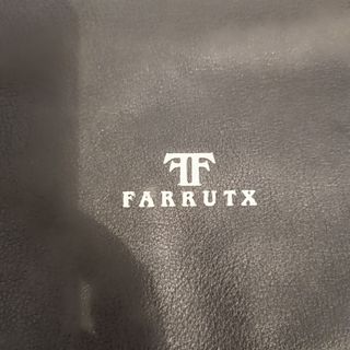 Bolso bandolera de piel farrutk 
