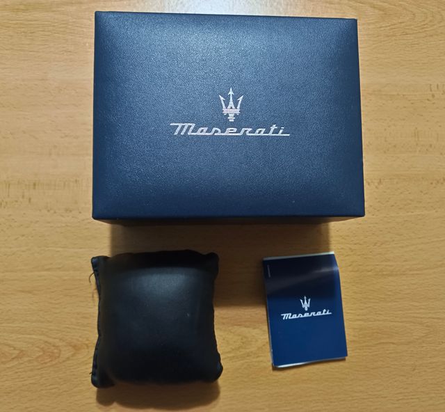 Caja reloj maserati perfecto estado