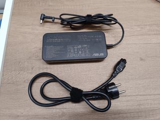 ASUS Notebook PC SCHERMO TOUCHSCREEN