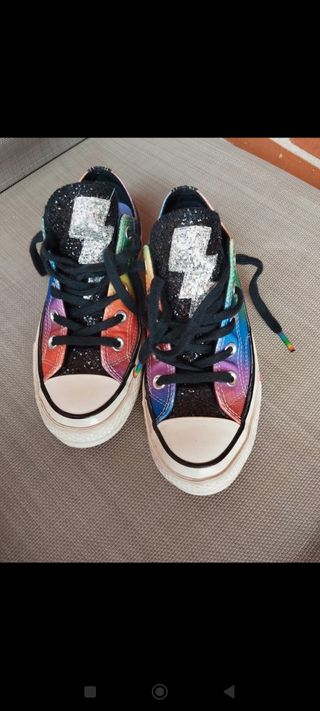 Zapatillas Converse arcoiris