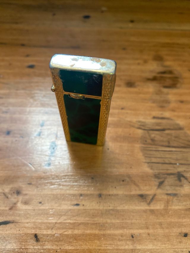 Accendino Sharp placcato oro