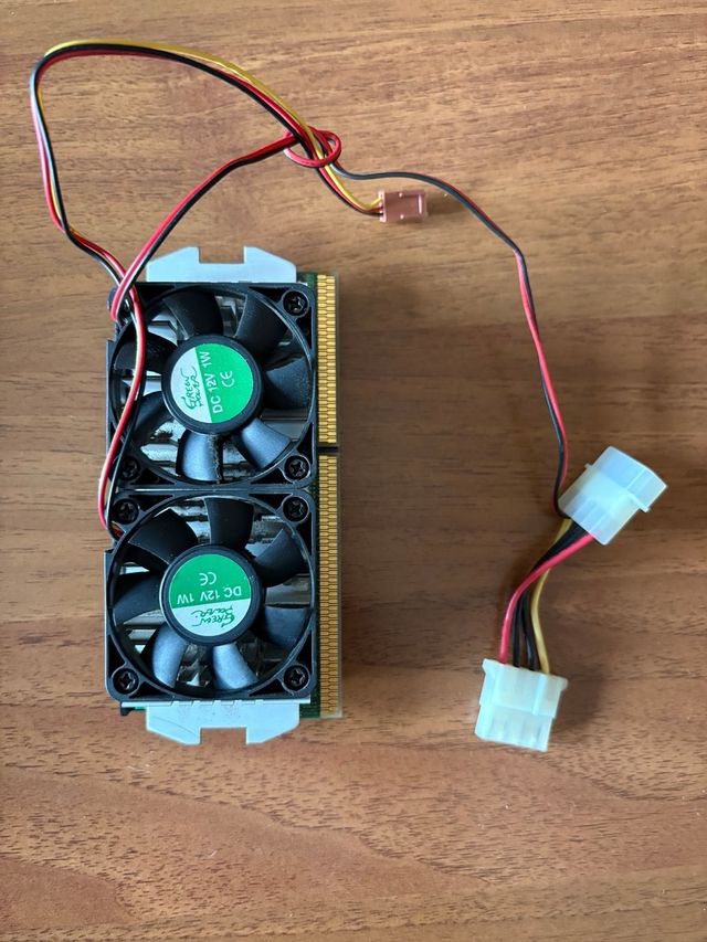 Processore Cpu Intel Pentium III SL3F7 550 mhz