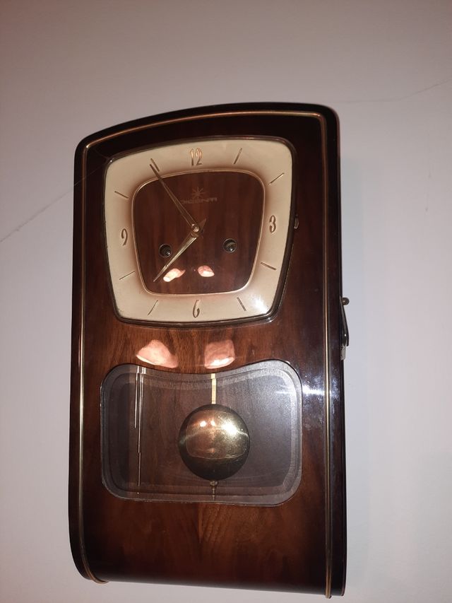 Reloj antiguo