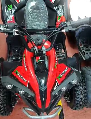 VENDO MINIQUAD XTREME COLOR ROJO DE GASOLINA