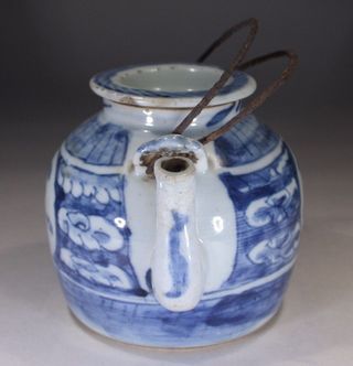 Antiguo tetera chino