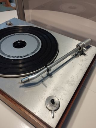Tocadiscos Bang & Olufsen Beogram 1800 madera