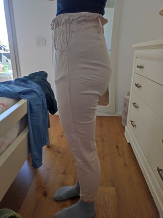 Pantaloni da donna in cotone color sabbia taglia S