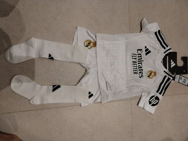 Equipación Real Madrid niño Original
