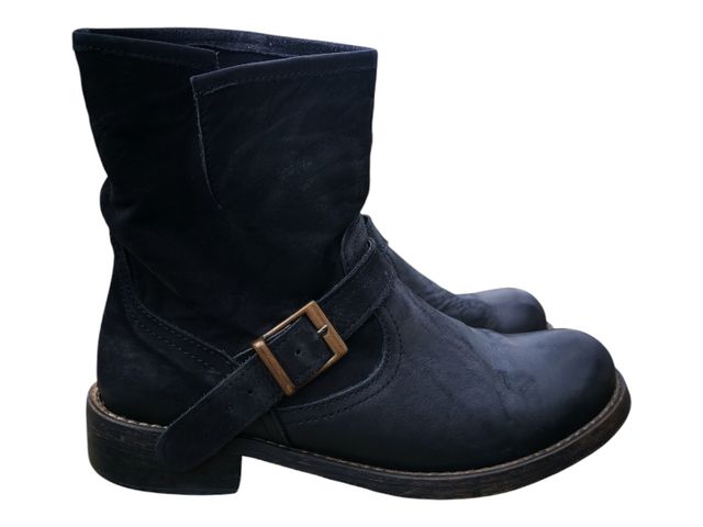 Stivali bassi donna num. 37