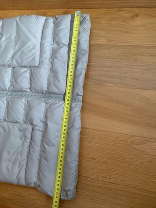 Chaleco gris Zara