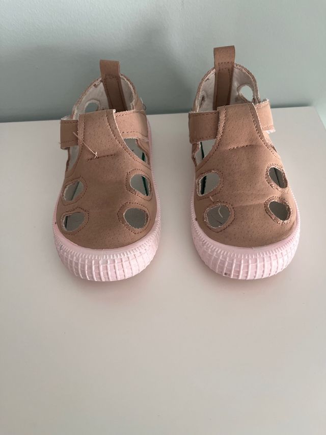 Sandalia respetuosa N. 26