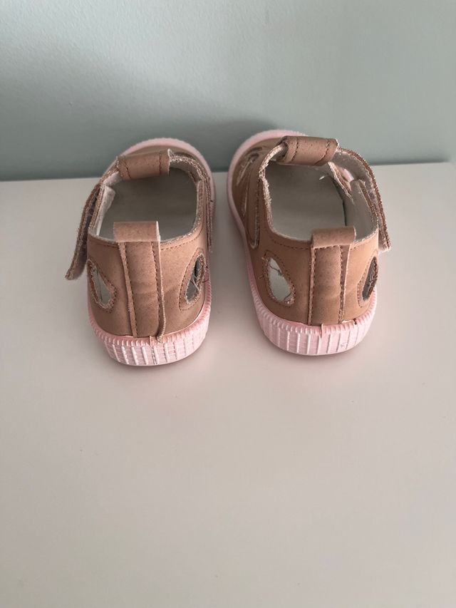 Sandalia respetuosa N. 26