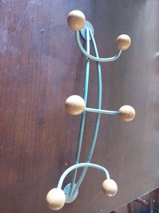 Appendiabiti da parete