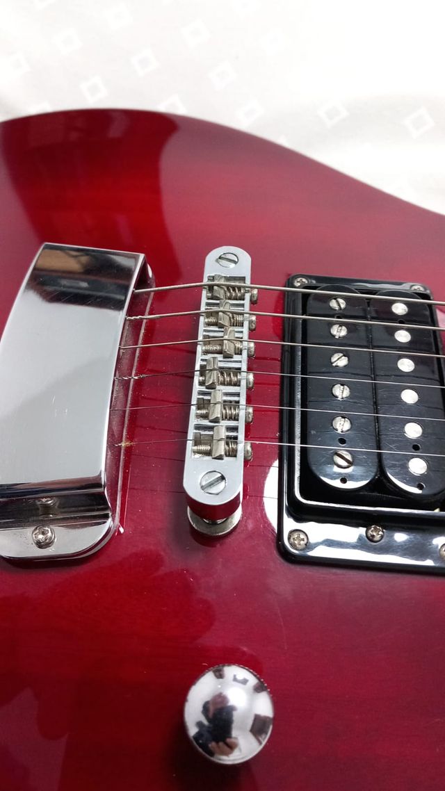 Hagstrom Ultra Swede Cereza GUITAR