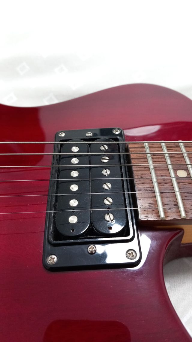 Hagstrom Ultra Swede Cereza GUITAR