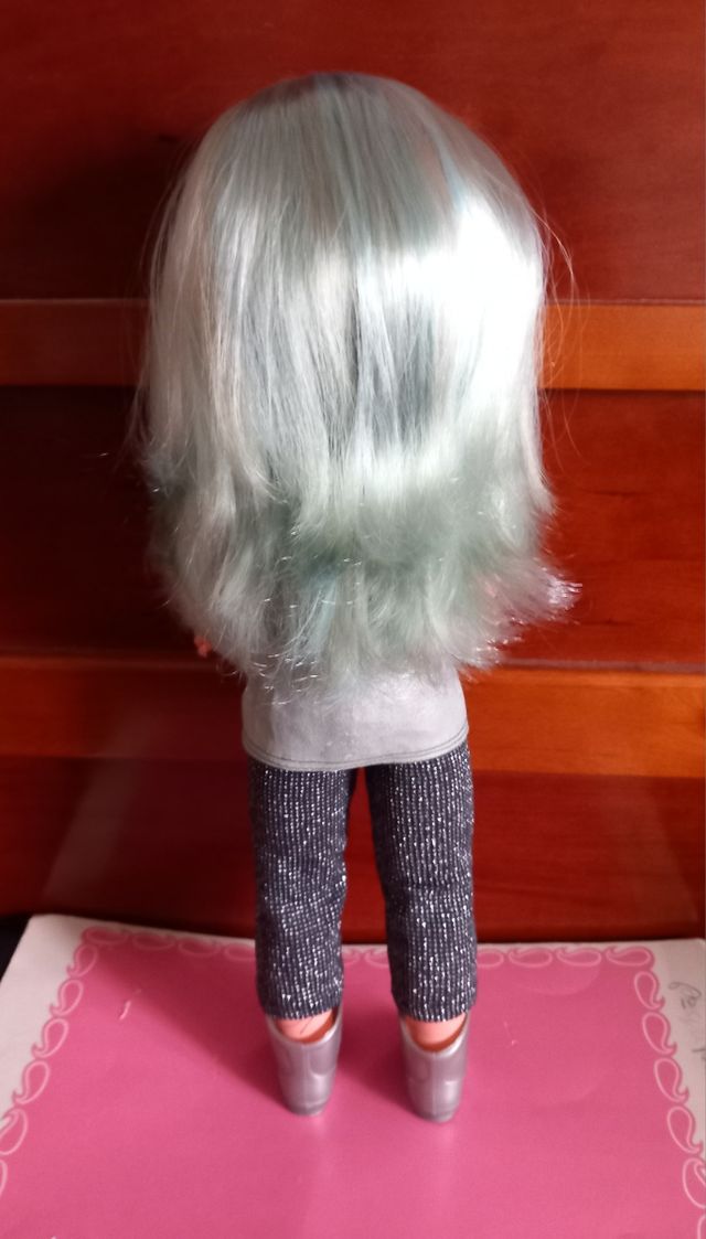 Nancy Selene completa