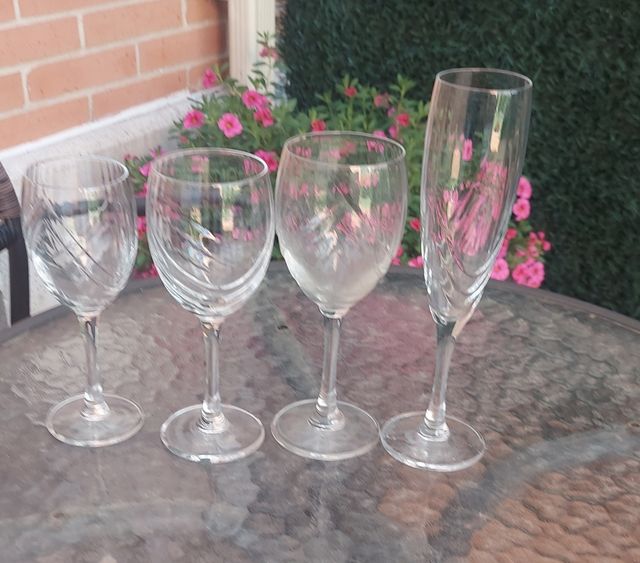 CRISTALERIA TALLADA 44 PIEZAS