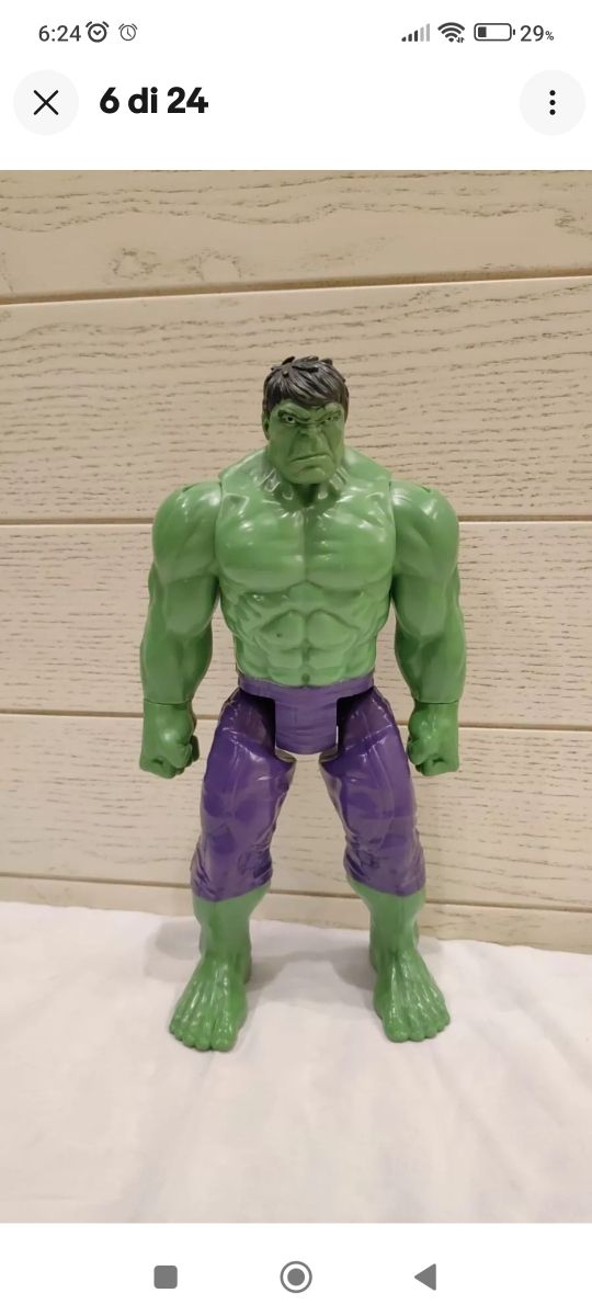 Personaggio Hulk Marvel da 40 cm.