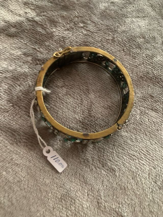 Pulsera plata y piedras