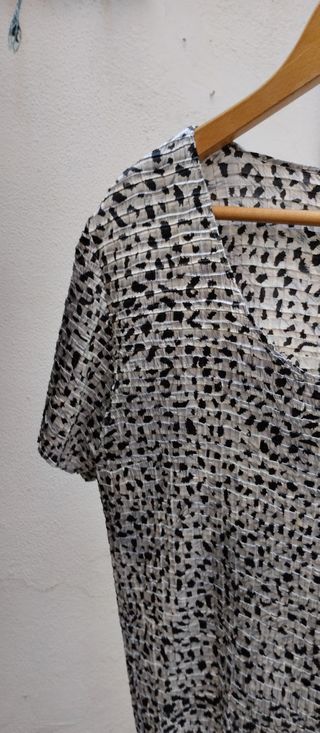 Blusa elegante plateada fiesta