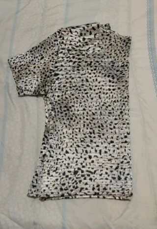 Blusa elegante plateada fiesta