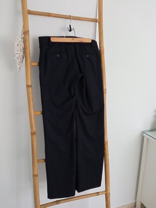 Pantalón Massimo Dutti.
