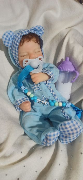 Bebé reborn silicona niño con pelo