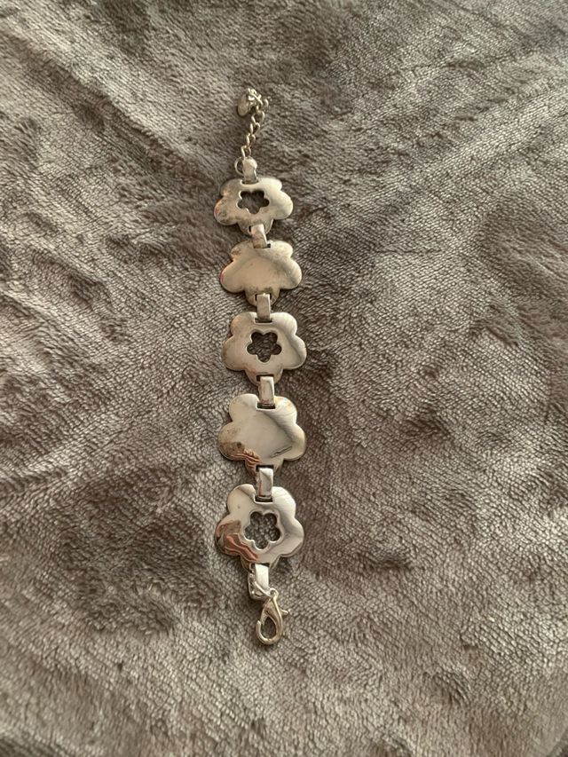 Pulsera plateada