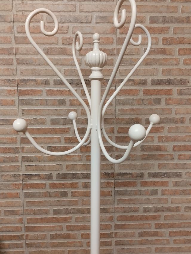 Appendiabiti vintage in ferro battuto