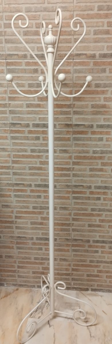 Appendiabiti vintage in ferro battuto