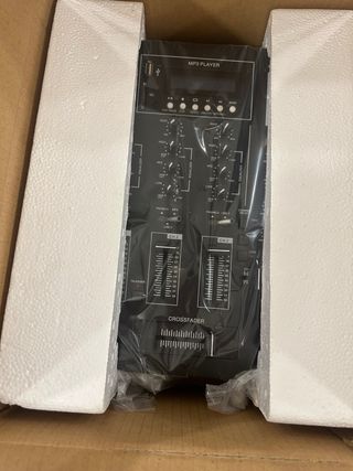 Mezclador DJ con reproductor USB/SD/MP3