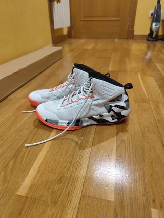 Zapatillas baloncesto tarmark