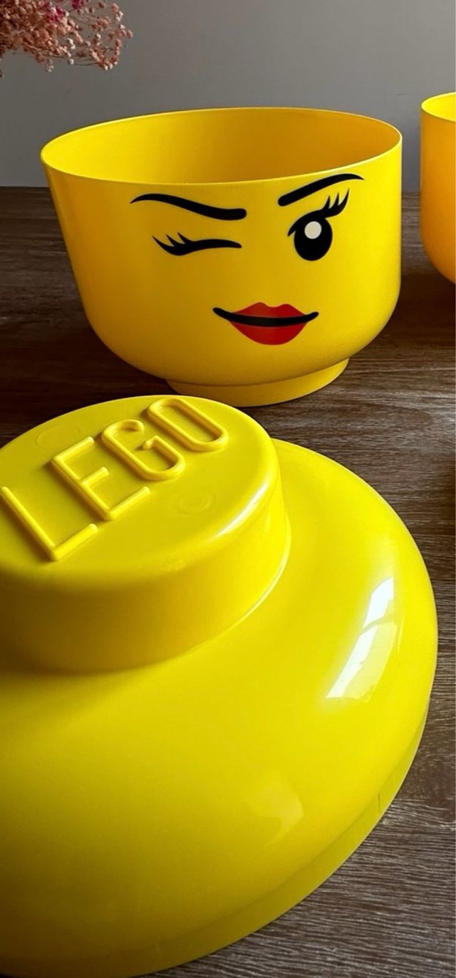 Cabeza almacenamiento guiño grande LEGO.