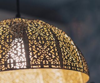 Lampada a sospensione oro
