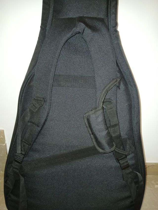 Funda guitarra jazz marca d'Angelico