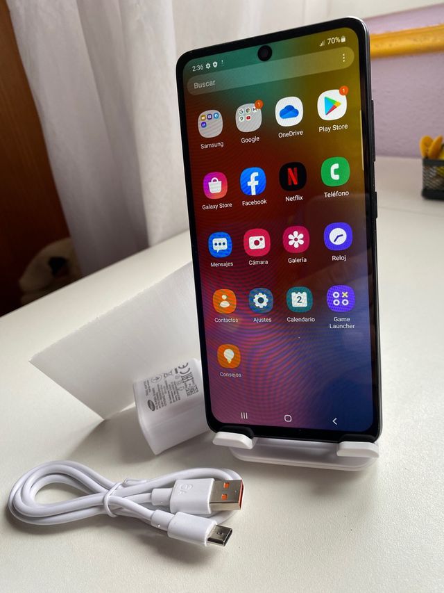 Samsung A51 128 Gbs. Telefono cellulare come nuovo