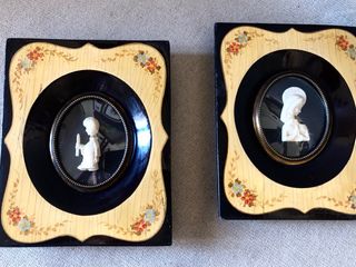 Antigua pareja cuadros relicario