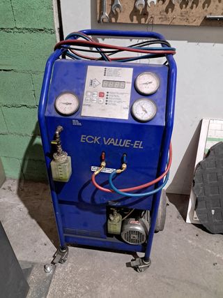 Maquina carga aire acondicionado