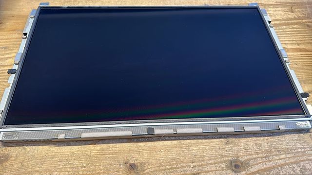 Video Apple iMac 21 LM215wf3