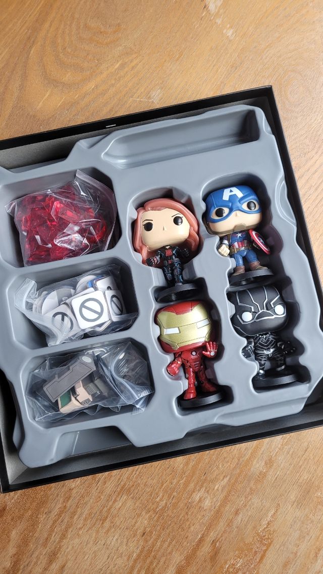 FUNKOVERSE Vengadores