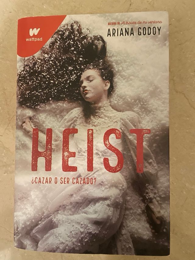 Heist: ¿Cazar o ser cazado? (Spanish Edition) (Wat