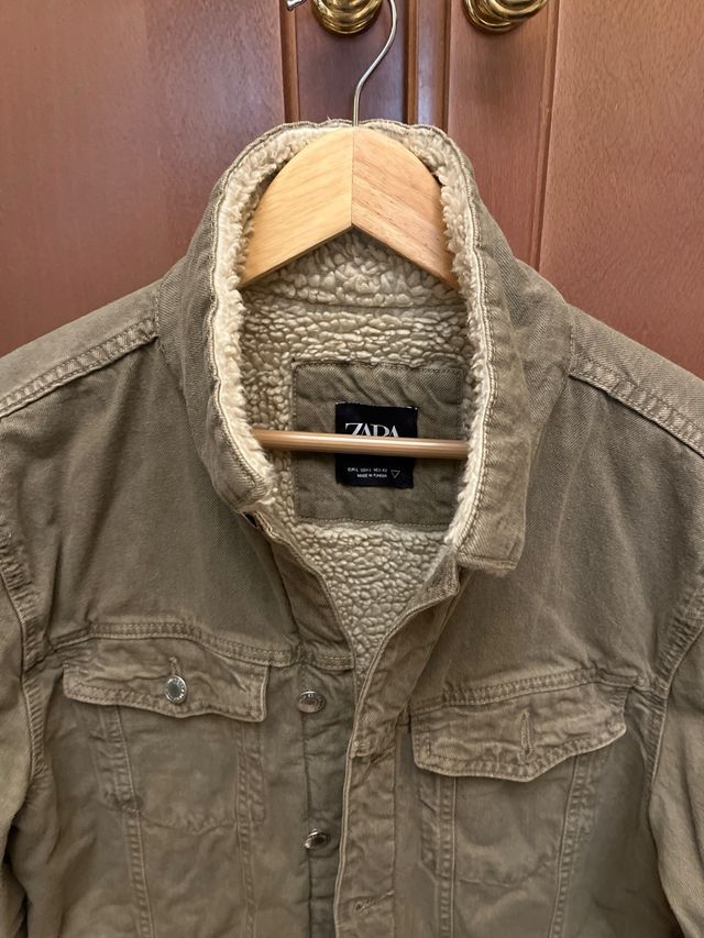 Chaqueta borreguillo de Zara
