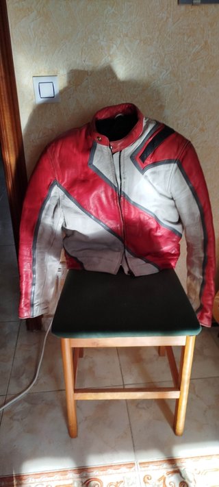 Chaqueta de cuero de moto