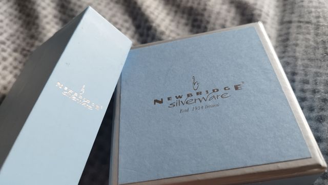 Espejo y pulsera plata