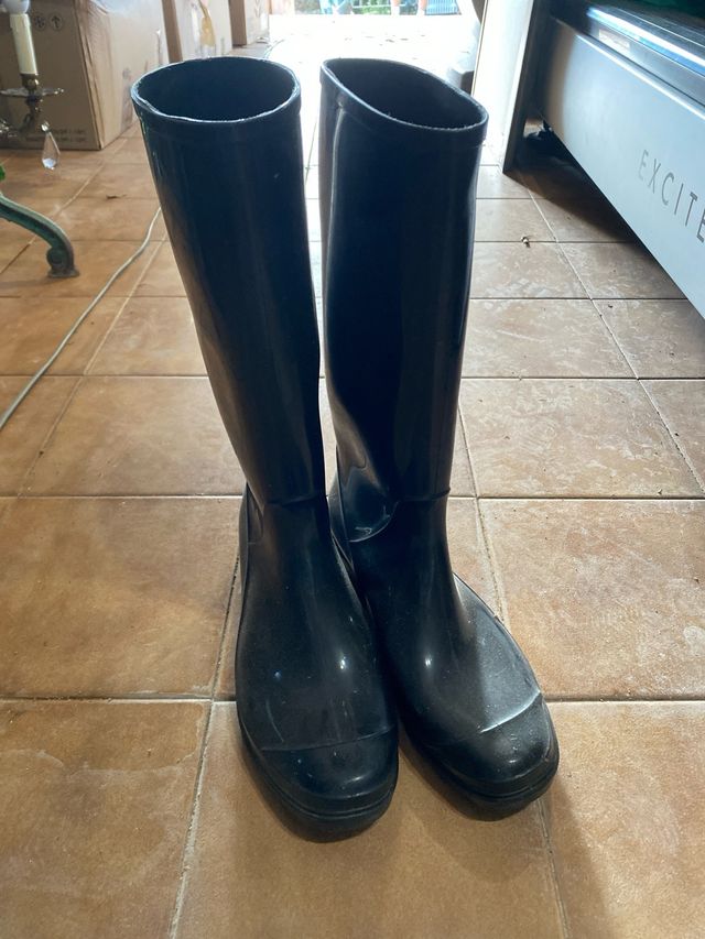 Botas de agua nuevas