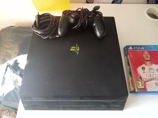 PlayStation 4 pro 1tb